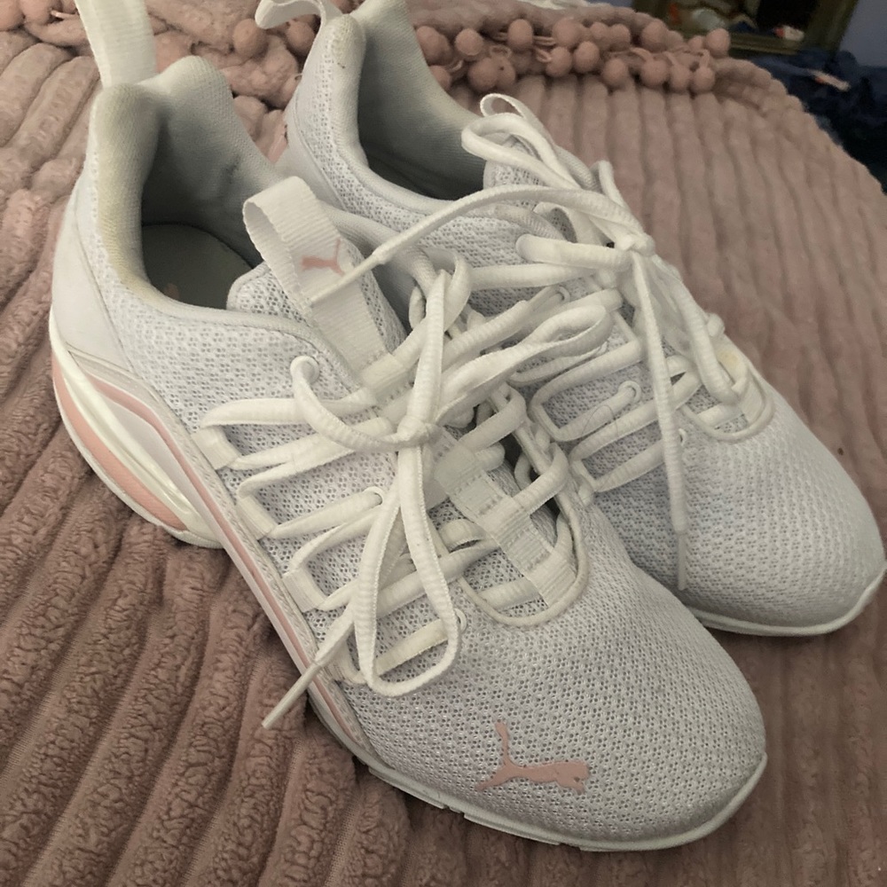 Puma soft foam shoes